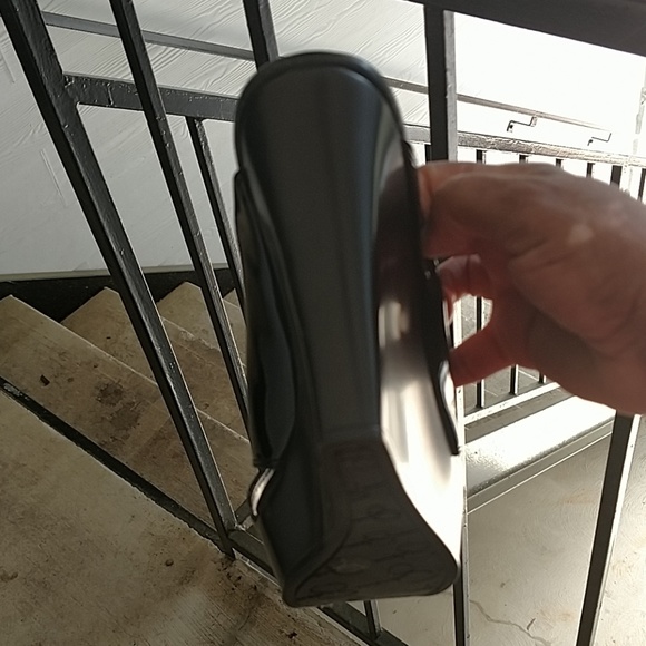 Sandals - Picture 5 of 6